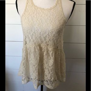 🏝5/$25 Express Lace Tank Size Small